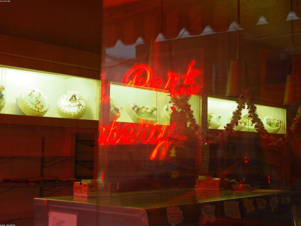 Cake display